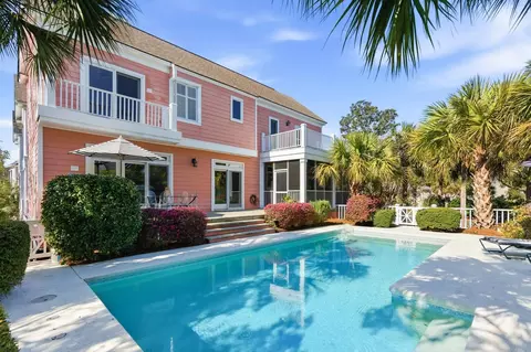 24 Commons Ct, Isle Of Palms, SC 29451