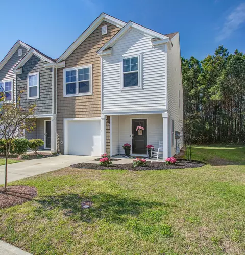 119 Gaura Ln, Summerville, SC 29483