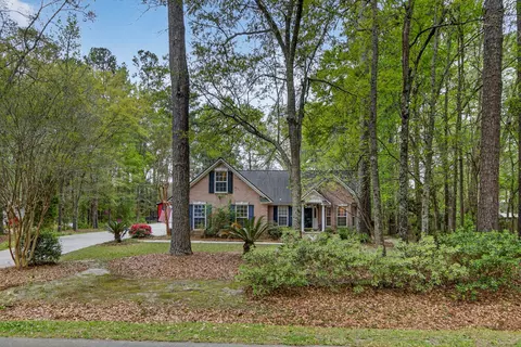 139 Charpia Ave, Summerville, SC 29483