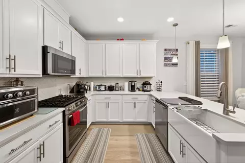 Kitchen - 478 Eagleview Dr, Moncks Corner, SC 29461 photo 1 of 2