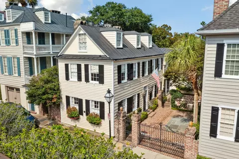 32 Church St, Charleston, SC 29401
