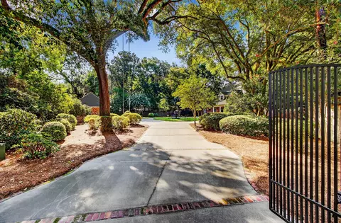 113 Tea Farm Rd, Summerville, SC 29483