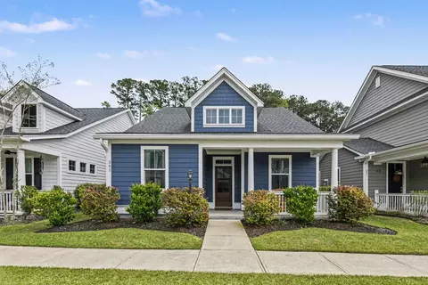 205 Angelica Ave, Summerville, SC 29483