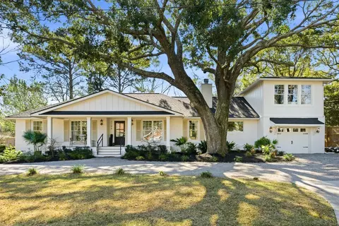 1106 Meadowcroft Ln, Mount Pleasant, SC 29464