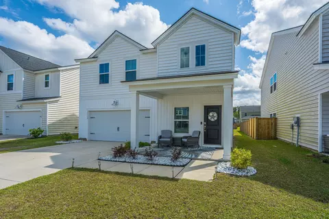 2114 Longhorn Ln, Summerville, SC 29485