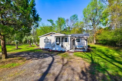 1164 Brownswood Rd, Johns Island, SC 29455