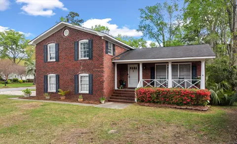 20 Lombardi Ln, Hanahan, SC 29410