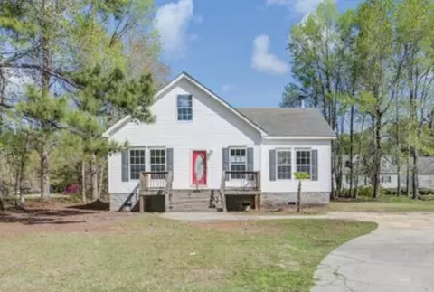 5664 Dixie Plantation Rd, Hollywood, SC 29449