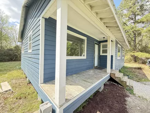 285 Koger Dr, Reevesville, SC 29471