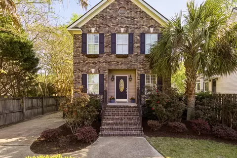 812 Harbor Place Dr, Charleston, SC 29412