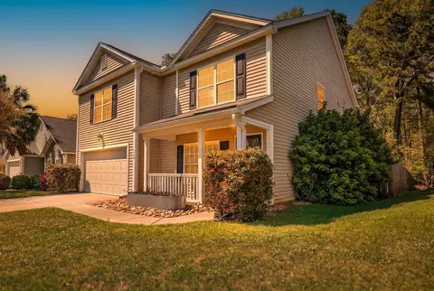 110 Avalon Rd, Summerville, SC 29483