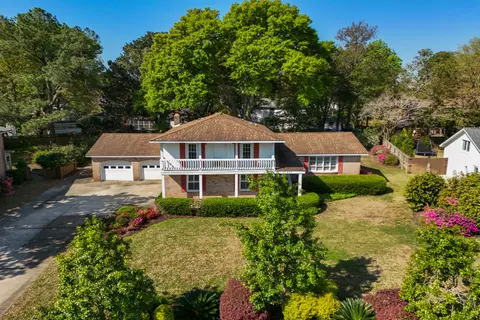 677 Pawley Rd, Mount Pleasant, SC 29464