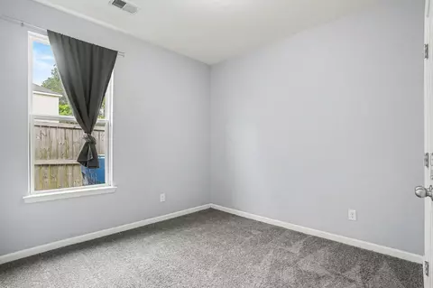 Bedroom - 265 Oglethorpe Cir, Moncks Corner, SC 29461 photo 4 of 5