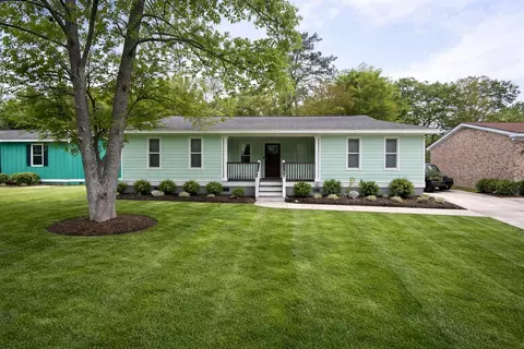 119 Red Cedar Dr, Goose Creek, SC 29445