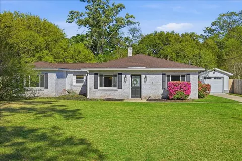 422 Geddes Ave, Charleston, SC 29407