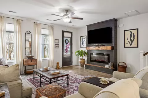 267 Summers Dr, Summerville, SC 29485