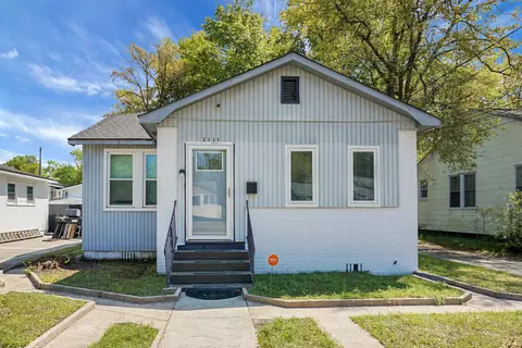 2135 Dorchester Rd, North Charleston, SC 29405