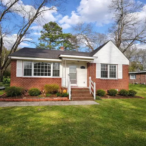 1324 Springdale Dr, Orangeburg, SC 29118