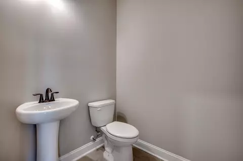 Bath - 512 Blue Verner Rd, Moncks Corner, SC 29461 photo 3 of 4
