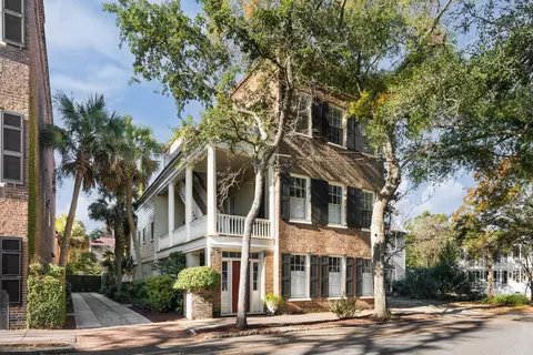 49 Smith St, Charleston, SC 29401
