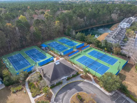 View/Area - 2120 Malcolm Rd, Mount Pleasant, SC 29466 photo 9 of 11