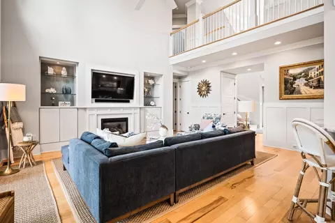 Living - 2120 Malcolm Rd, Mount Pleasant, SC 29466 photo 5 of 8