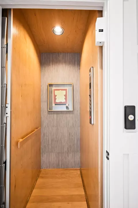 Entry Way - 2120 Malcolm Rd, Mount Pleasant, SC 29466 photo 1 of 6