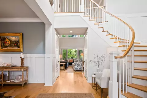Entry Way - 2120 Malcolm Rd, Mount Pleasant, SC 29466 photo 3 of 6