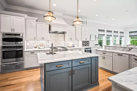 Kitchen - 2120 Malcolm Rd, Mount Pleasant, SC 29466 photo 5 of 7