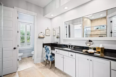 Bath - 2120 Malcolm Rd, Mount Pleasant, SC 29466 photo 3 of 10