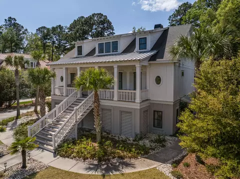 Exterior - 2120 Malcolm Rd, Mount Pleasant, SC 29466 photo 2 of 27