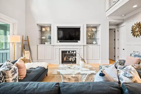 Living - 2120 Malcolm Rd, Mount Pleasant, SC 29466 photo 4 of 8