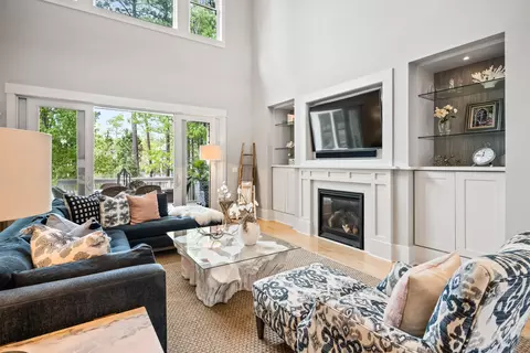 Living - 2120 Malcolm Rd, Mount Pleasant, SC 29466 photo 3 of 8