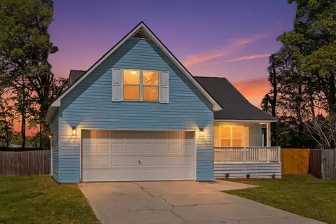 8568 Wagram Ln, North Charleston, SC 29420