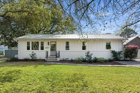 1507 Kathryn St, Mount Pleasant, SC 29464