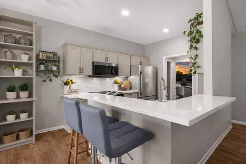 Kitchen - 602 Curing Ct, Moncks Corner, SC 29461 photo 6 of 7