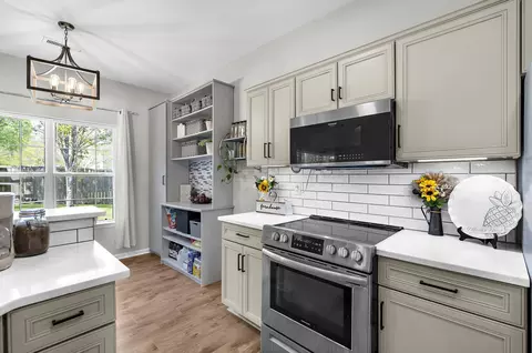 Kitchen - 602 Curing Ct, Moncks Corner, SC 29461 photo 3 of 7
