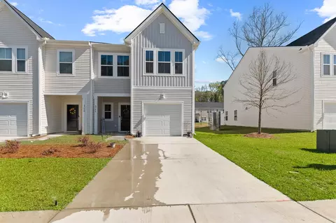 8748 Silver Perch Ln, Charleston, SC 29420