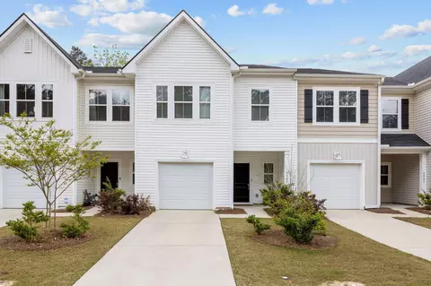 Exterior - 4005 E Associate Dr, North Charleston, SC 29418 photo 1 of 9