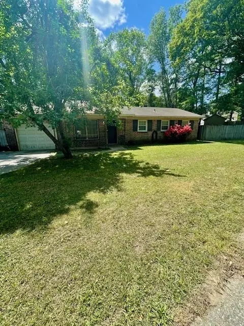 331 Sprucewood Dr, Summerville, SC 29485