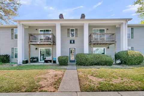 1402 Camp Rd #8A, Charleston, SC 29412