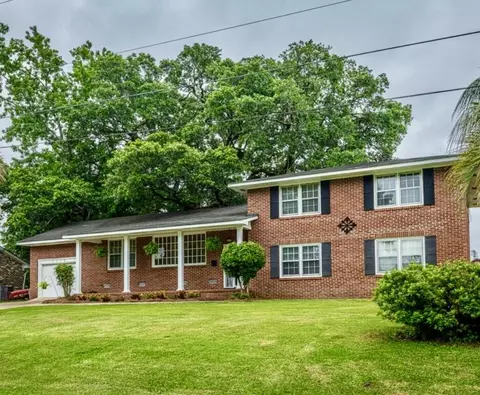 1119 Smithfield Pl, Hanahan, SC 29410