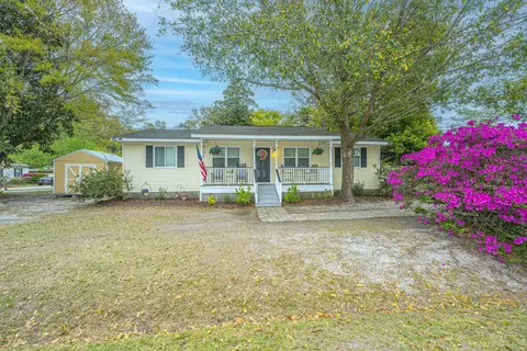 1240 Camelia Rd, Charleston, SC 29407
