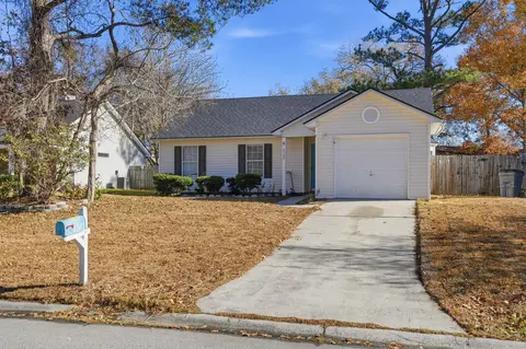 8562 Brookforest Dr, Charleston, SC 29406