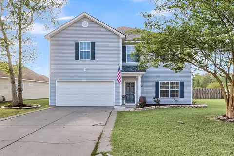 100 Pacolet St, Summerville, SC 29485