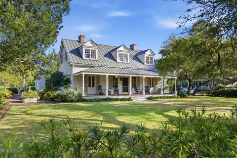 2320 Middle St, Sullivans Island, SC 29482
