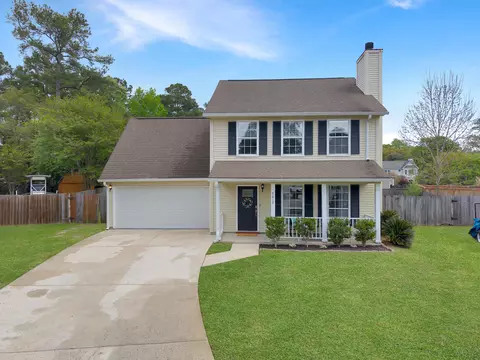 8612 Lindenwood Cir, North Charleston, SC 29420