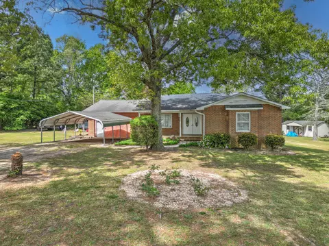 658 Tee Vee Rd, Elloree, SC 29047
