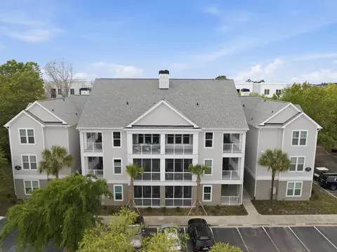 130 River Landing Dr #10302, Charleston, SC 29492