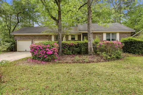 122 Southwold Cir, Goose Creek, SC 29445